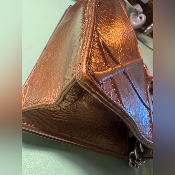 CHRISTIAN DIOR Rose Gold Diorama - Picture 4 of 17